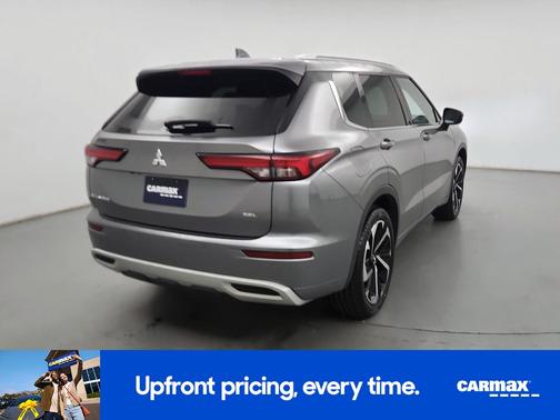 Gray 2022 Mitsubishi Outlander SEL