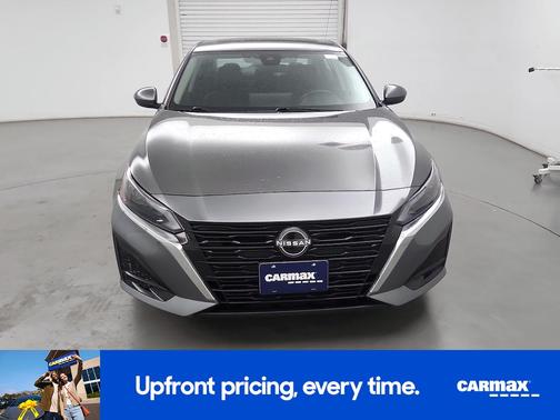 2023 Nissan Altima SV