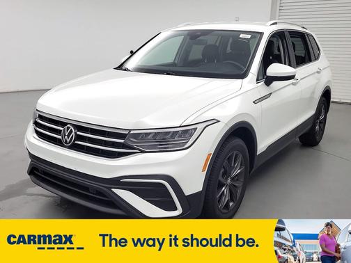 2023 Volkswagen Tiguan SE