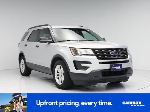 Silver 2017 Ford Explorer