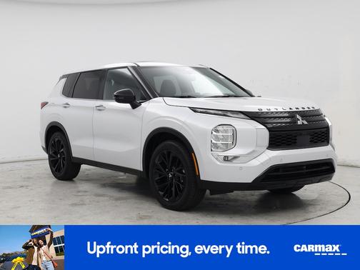 2024 Mitsubishi Outlander SE Black Edition