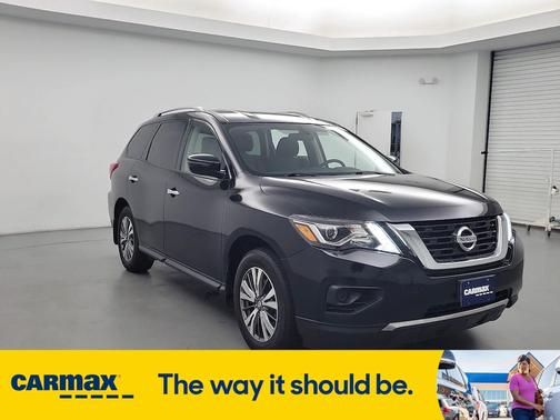 2019 Nissan Pathfinder S