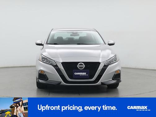 2022 Nissan Altima SV