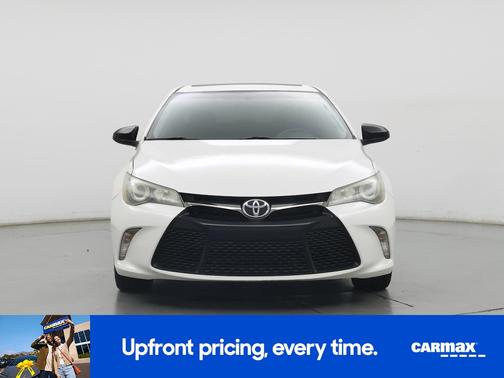 Pearl 2016 Toyota Camry Special Edition
