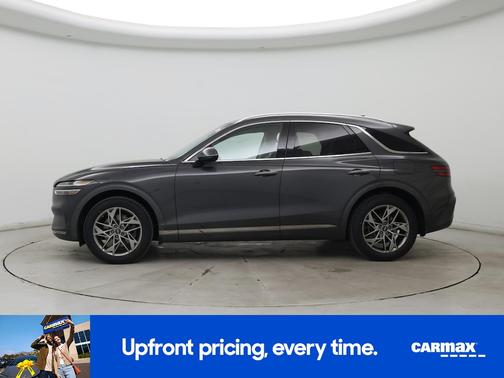 Gray 2022 Genesis GV70