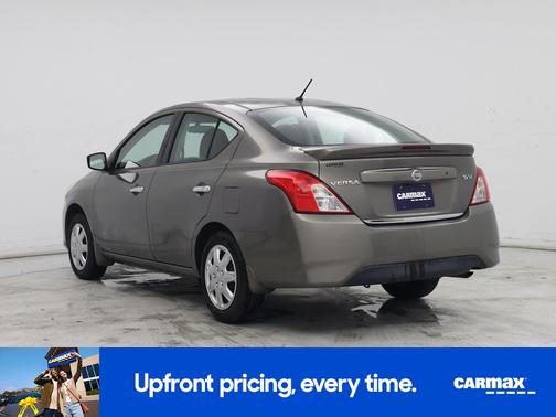 2016 Nissan Versa SV