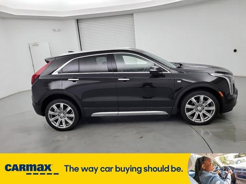 2023 Cadillac XT4 Premium Luxury