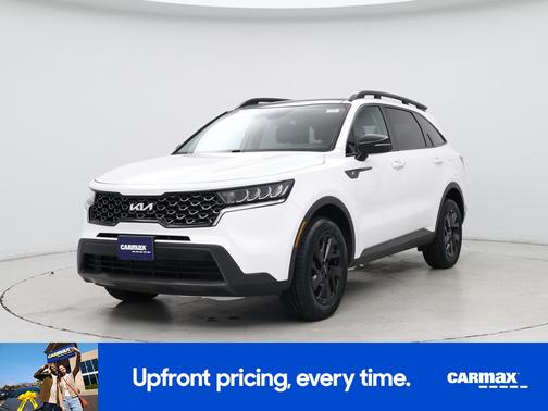 White 2022 Kia Sorento X-Line S