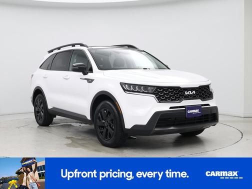 White 2022 Kia Sorento X-Line S