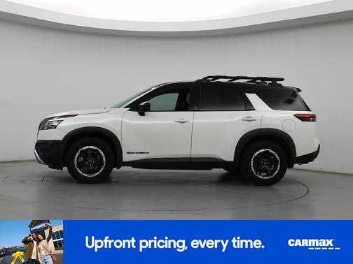 White 2024 Nissan Pathfinder Rock Creek