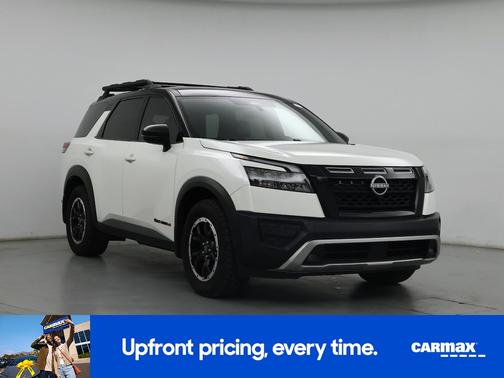 White 2024 Nissan Pathfinder Rock Creek