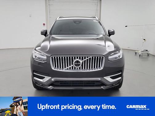 2024 Volvo XC90 B6 Ultimate Bright Theme