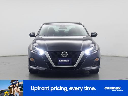 2022 Nissan Altima SV