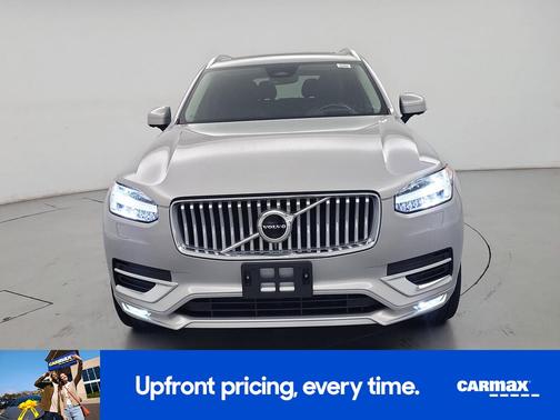 Silver 2023 Volvo XC90 B5 Plus
