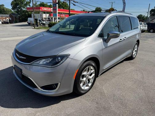 Billet Silver Metallic Clearcoat 2020 Chrysler Pacifica Limited
