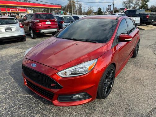 2018 Ford Focus ST 