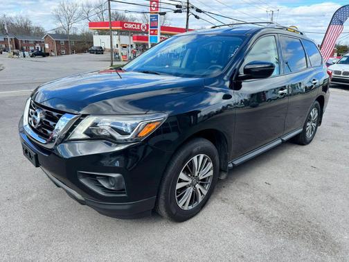 2019 Nissan Pathfinder S