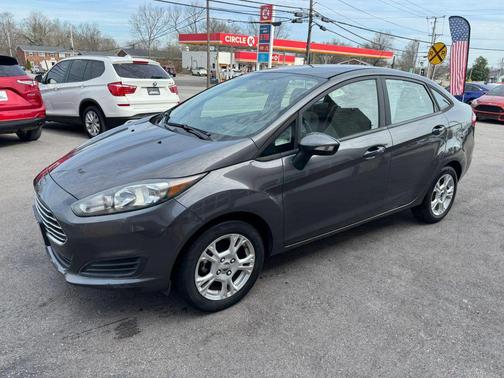 2015 Ford Fiesta SE
