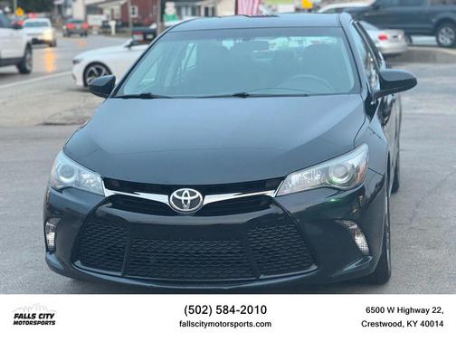 2017 Toyota Camry SE