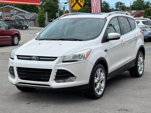 White Platinum Metallic Tri-Coat 2015 Ford Escape Titanium