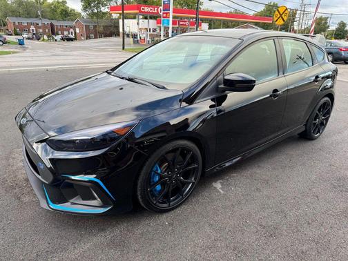 2017 Ford Focus RS Base