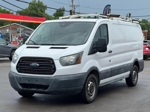 Oxford White 2017 Ford Transit-150 Base