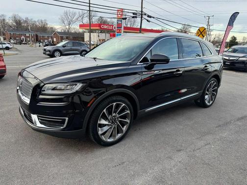 2019 Lincoln Nautilus Reserve