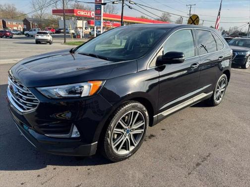 2020 Ford Edge Titanium