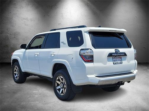 2024 Toyota 4Runner TRD OFF ROAD PREMIUM