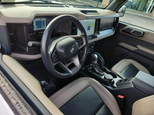 2023 Ford Bronco WILDTRAK