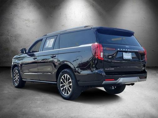 AGATE BLACK METALLIC 2025 Ford Expedition PLATINUM
