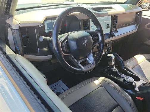 2022 Ford Bronco WILDTRAK
