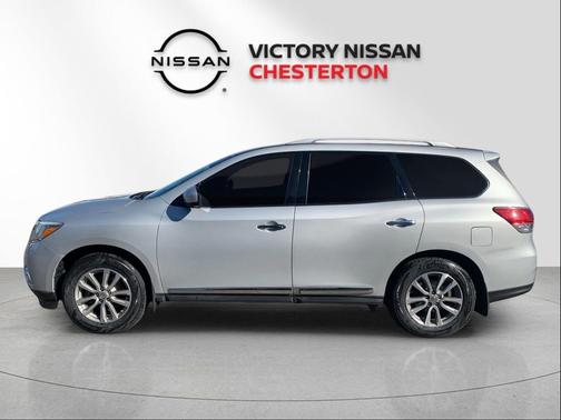 2016 Nissan Pathfinder SL