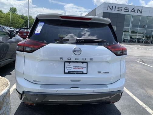 2025 Nissan Rogue SL