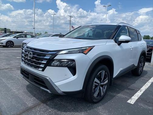 2025 Nissan Rogue SL
