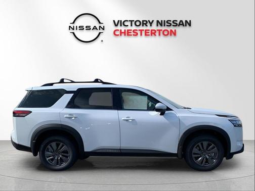 2025 Nissan Pathfinder SV 4WD
