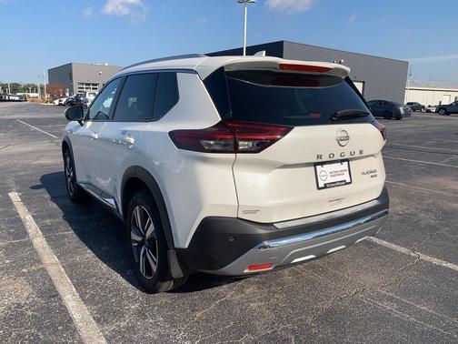2023 Nissan Rogue Platinum