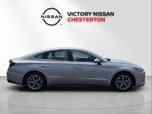 Curated Silver 2023 Hyundai SONATA SEL