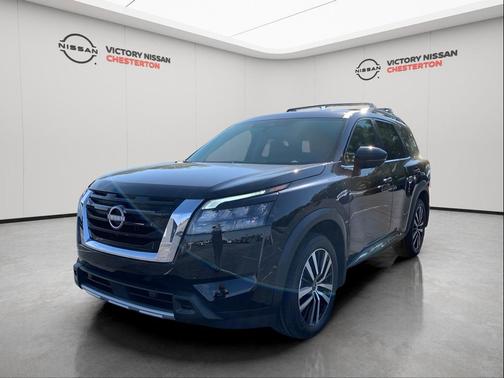 2025 Nissan Pathfinder Platinum 4WD