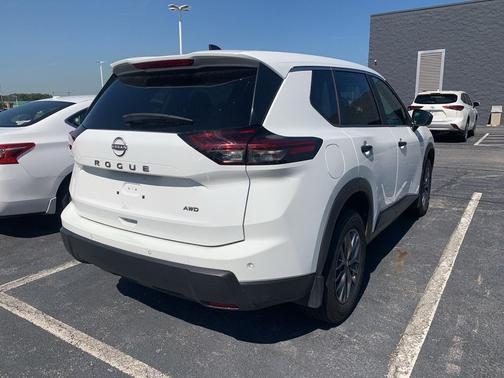 2024 Nissan Rogue S