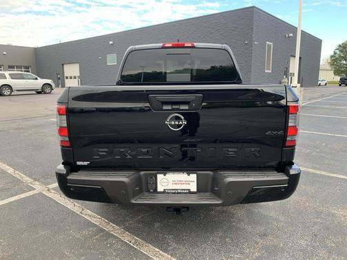 2026 Nissan Frontier SV