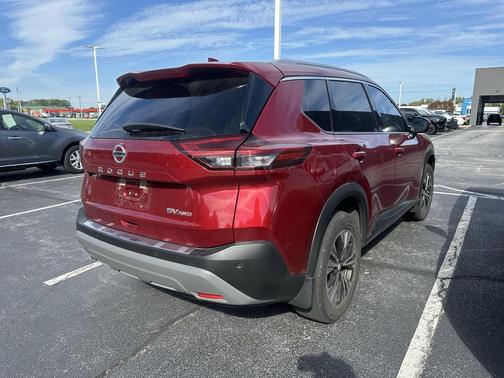 2021 Nissan Rogue SV