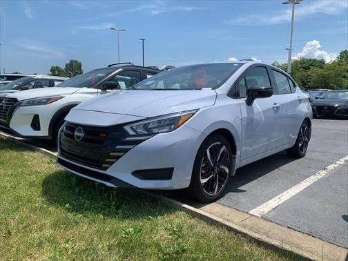 2024 Nissan Versa 1.6 S