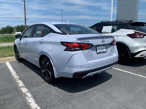 2024 Nissan Versa 1.6 S
