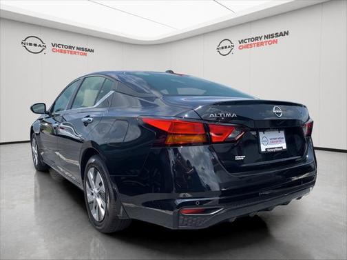 2025 Nissan Altima S FWD