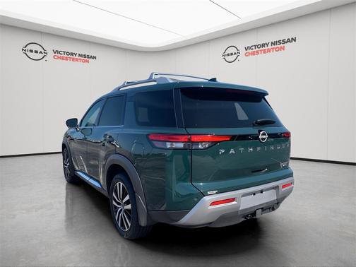2023 Nissan Pathfinder Platinum 4WD