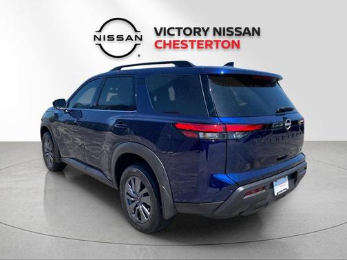 Deep Ocean Blue 2025 Nissan Pathfinder SV 4WD