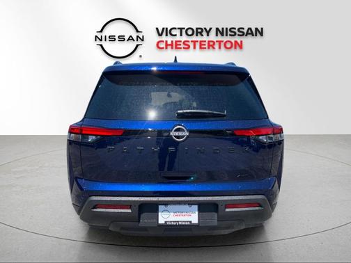 Deep Ocean Blue 2025 Nissan Pathfinder SV 4WD