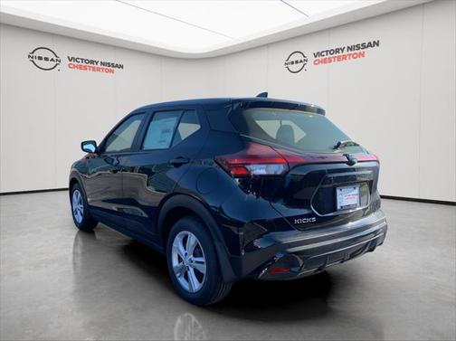 2025 Nissan Kicks S