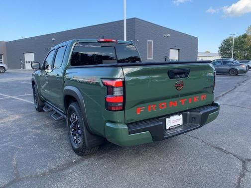 2024 Nissan Frontier PRO-4X